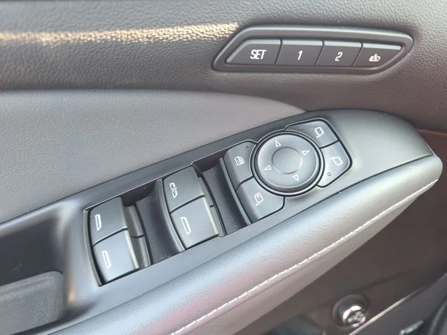 Used 2018 Gray Buick Premium Group image 30