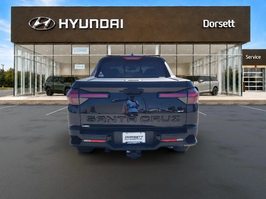 New 2027 Phantom Black Hyundai SEL Activity image 7