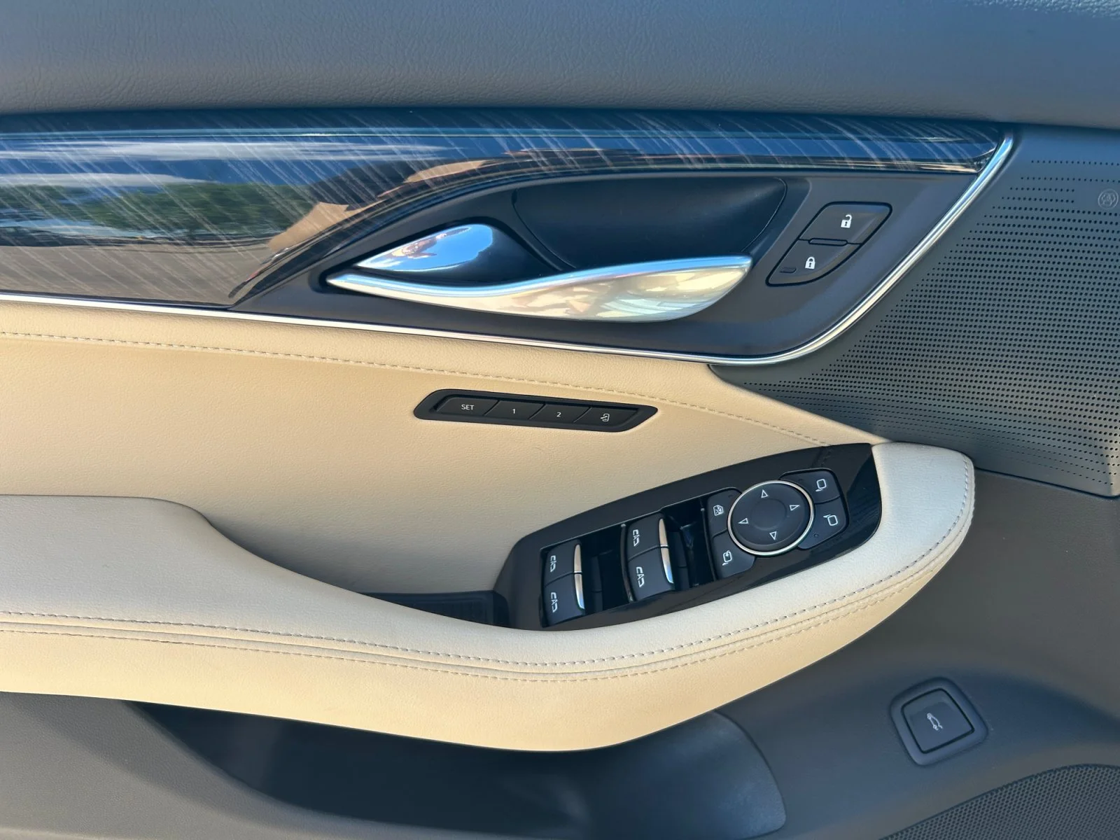 New 2026 Argent Silver Metallic Cadillac Premium Luxury image 16