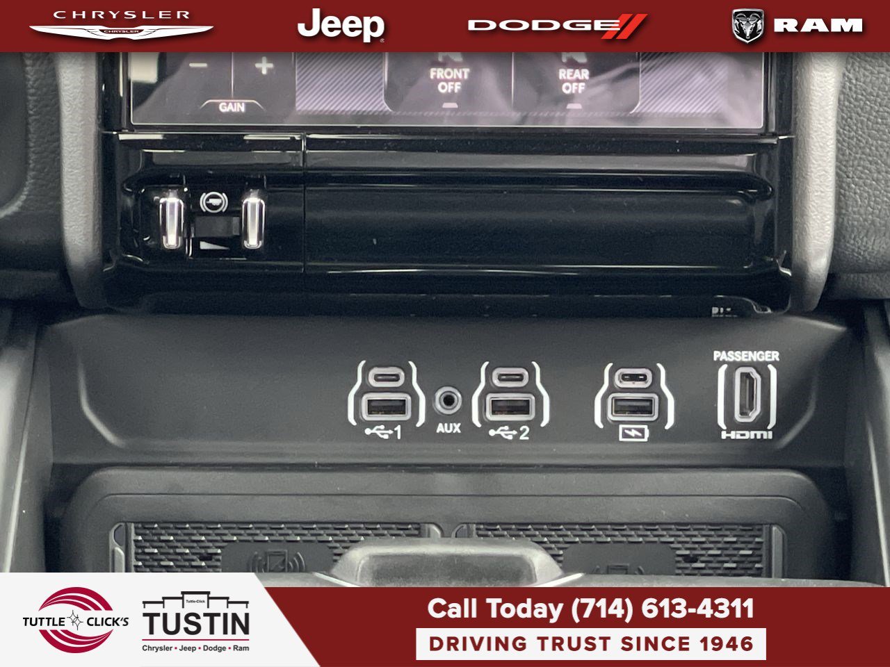 New 2026 Bright White Clear-Coat Exterior Paint RAM Laramie image 13