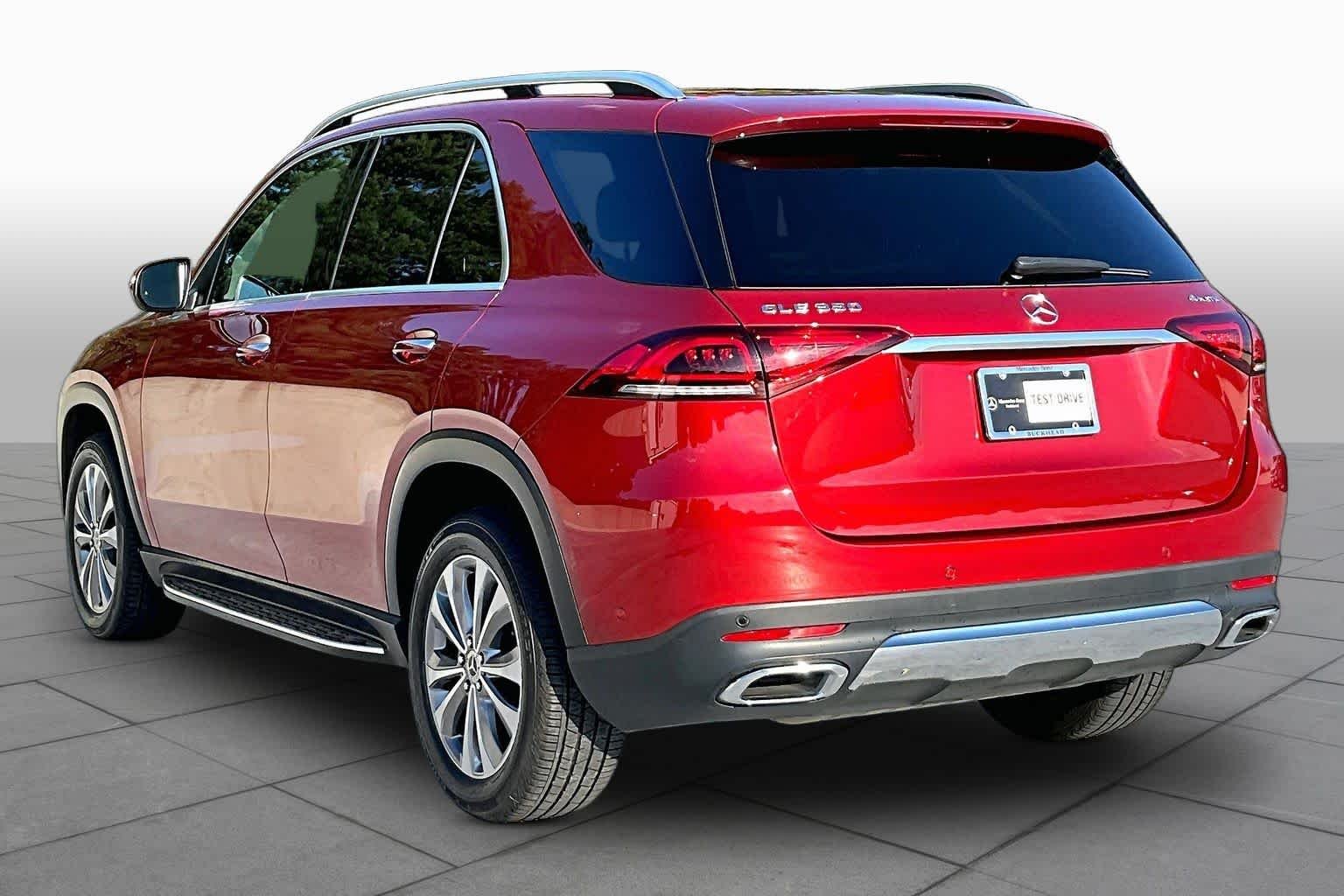 Used 2022 MANUFAKTUR Cardinal Red Metallic Mercedes-Benz GLE 350 image 12
