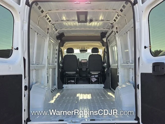 New 2026 Bright White Clearcoat RAM Base image 9