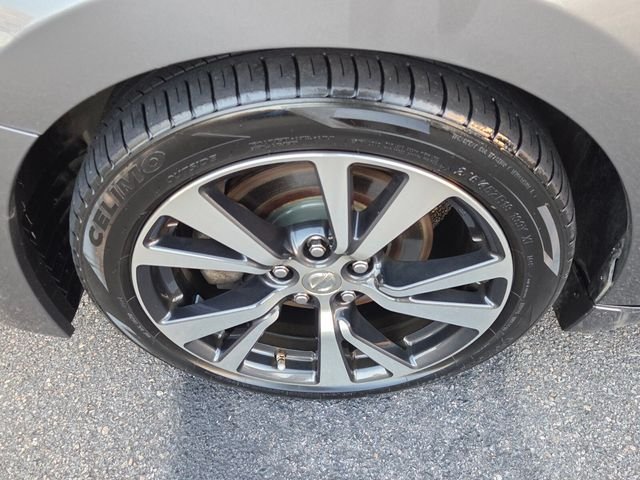 Used 2017 Gray Nissan 3.5 SL image 4