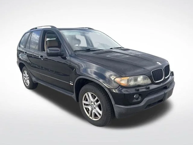 Used 2004 Black BMW 3.0i image 3