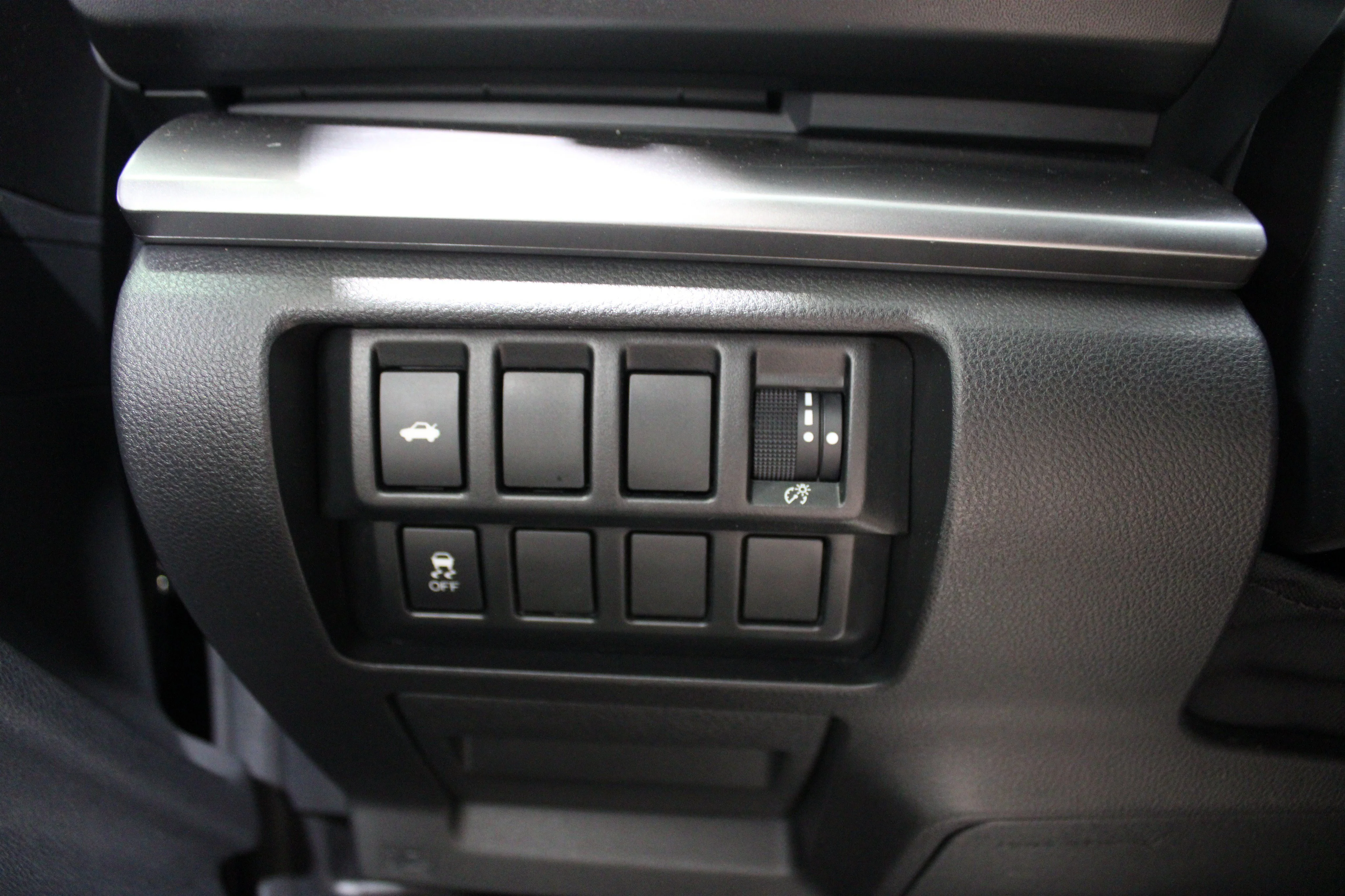 Used 2022 Magnetite Gray Metallic Subaru  image 8