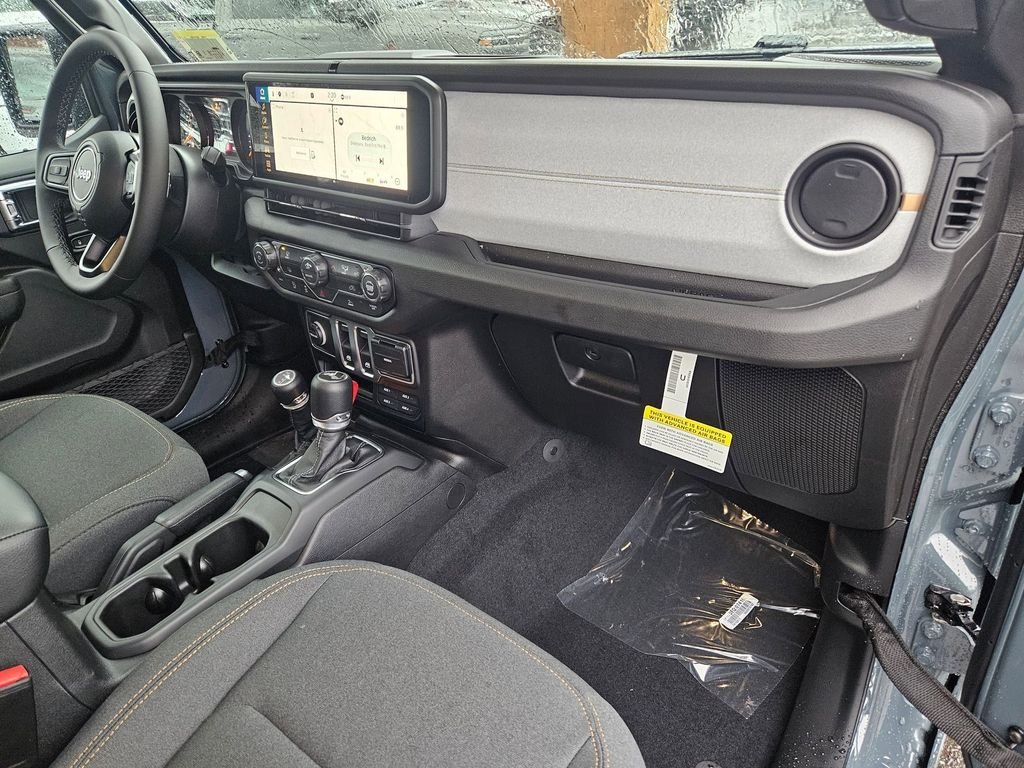 New 2026 Anvil Clear-Coat Exterior Paint Jeep Sport S image 18
