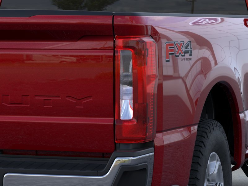 New 2026 Ruby Red Metallic Tinted Clearcoat Ford F-250® XLT image 43