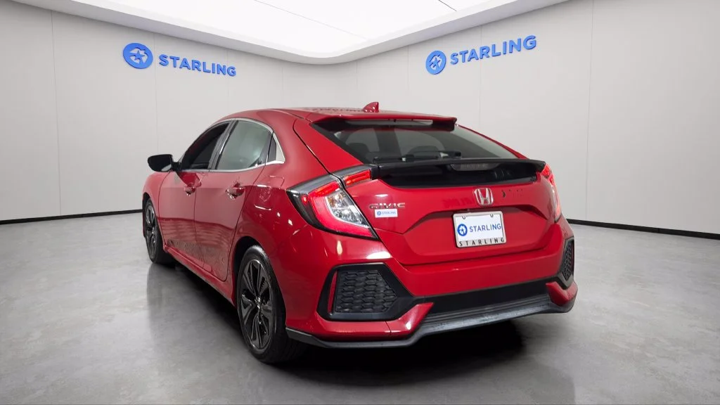 Used 2018  Honda EX image 6