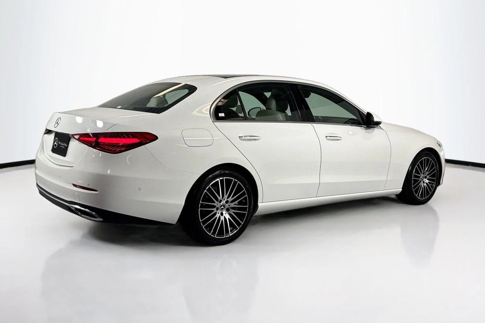 Used 2023 Polar White Mercedes-Benz C 300 image 5