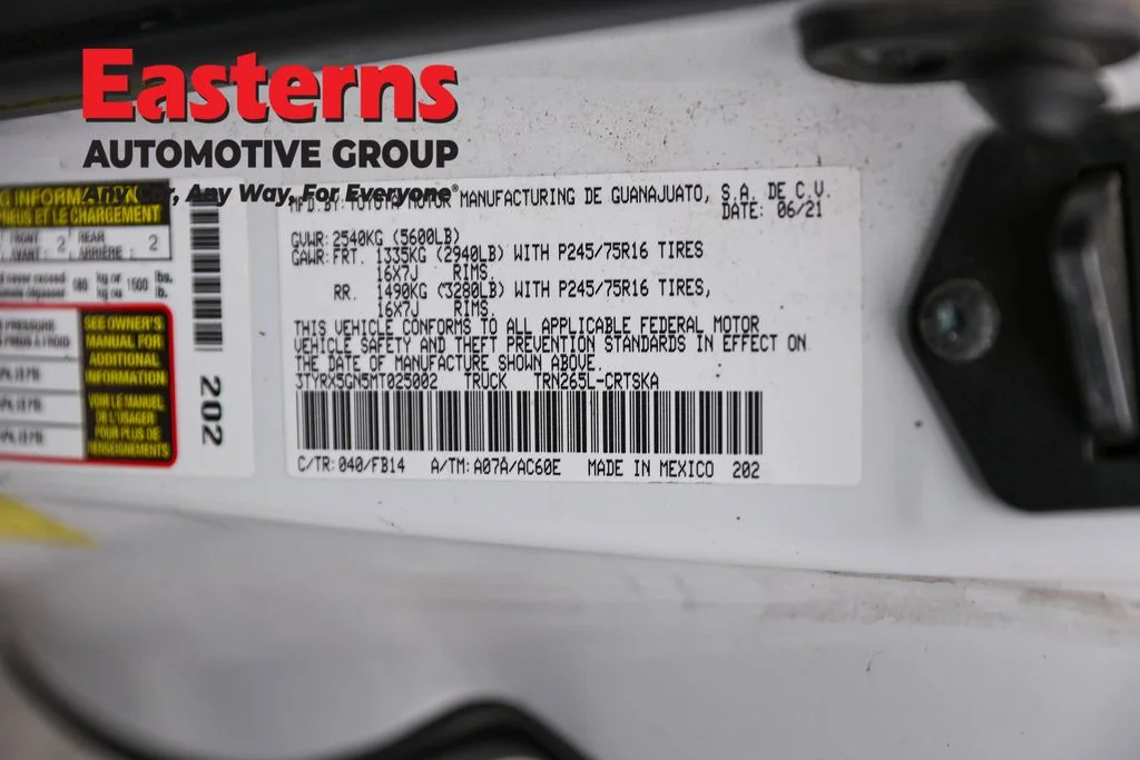 Used 2021 White Toyota SR image 32