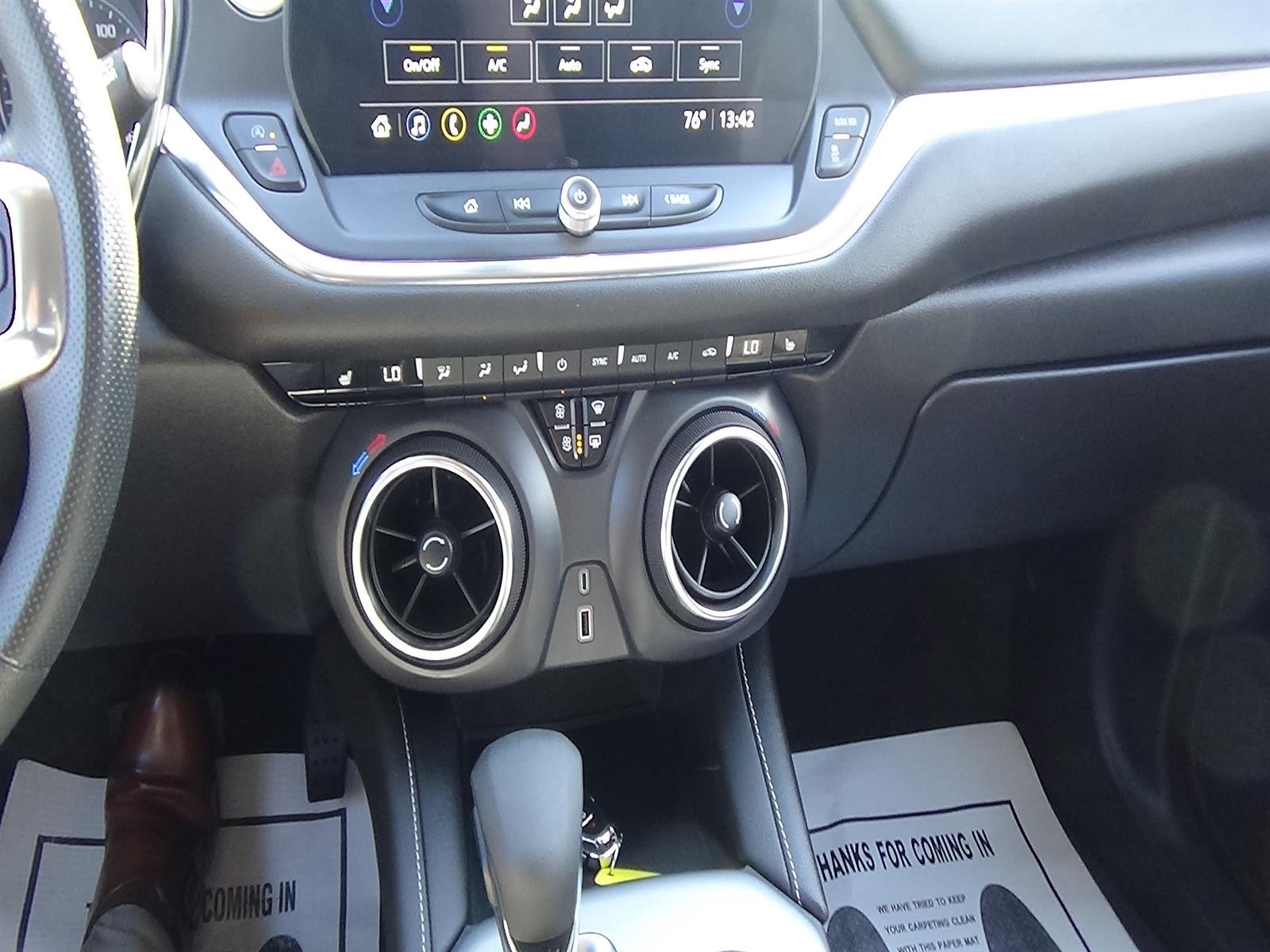 Used 2025 Black (gba) Chevrolet LT image 24