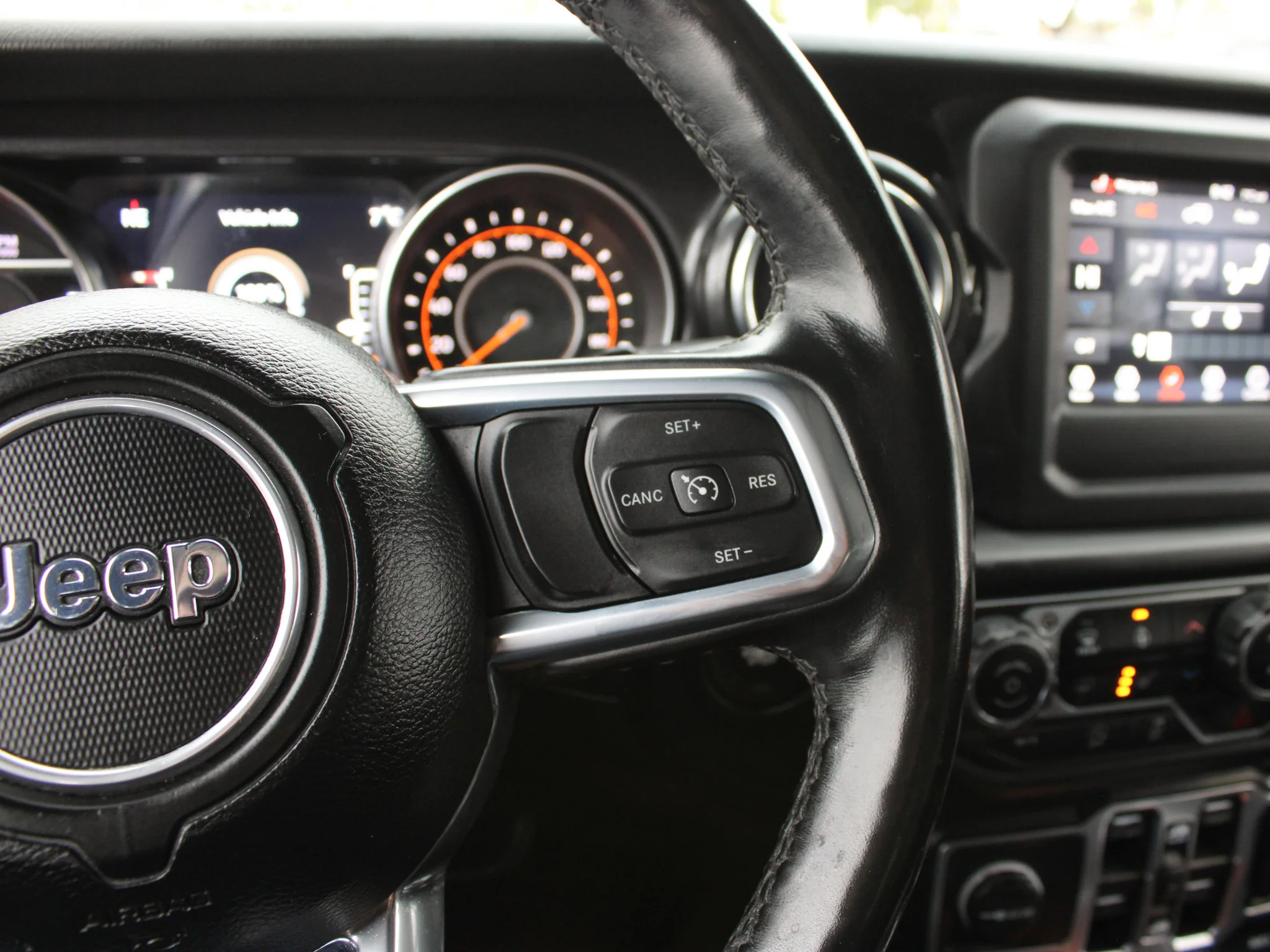 Certified Used 2021 Black Jeep Unlimited Altitude * No Accidents | V6 | Heated Seats | Trailer Tow | Remote Start | Leather image 22