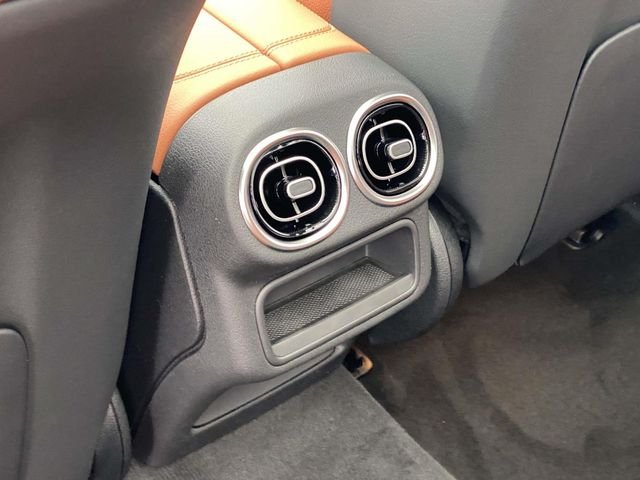 2026 Mercedes-Benz GLC Base - Photo 11