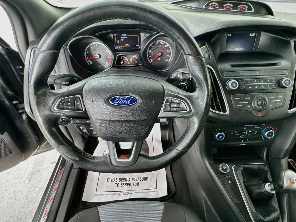Used 2015 Magnetic Ford ST image 12