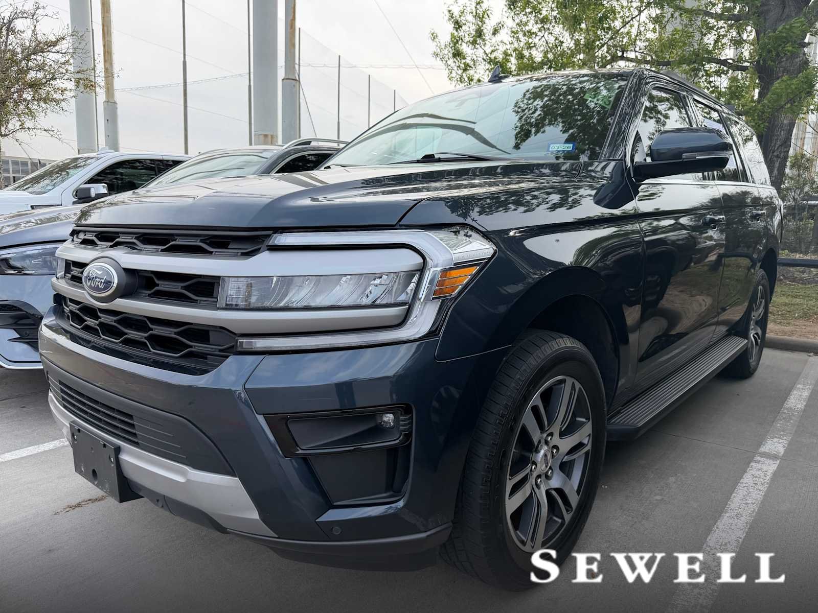 2024 Ford Expedition XLT