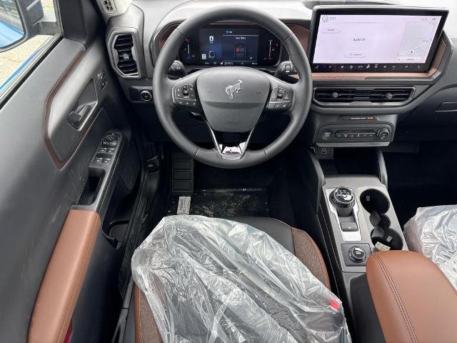 New 2026 Velocity Blue Metallic Ford Outer Banks® image 35