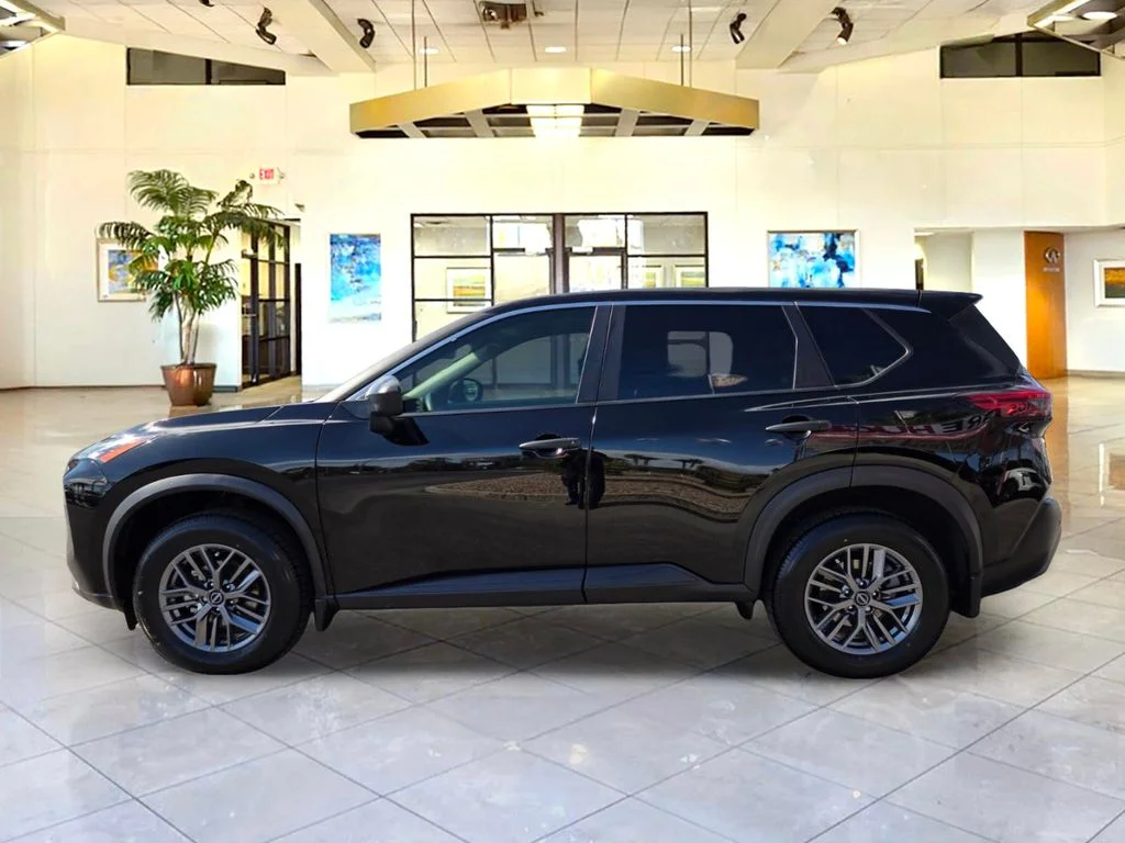 2022 Nissan Rogue S - Photo 8