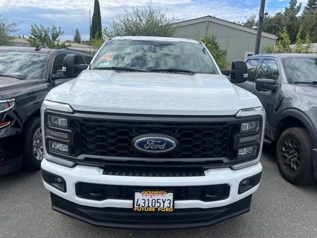 Used 2023 White Ford XL image 4