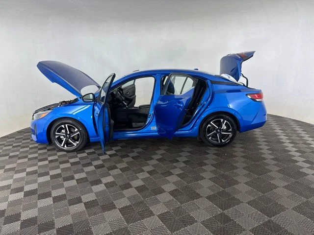 Used 2024 Blue Nissan SV image 9