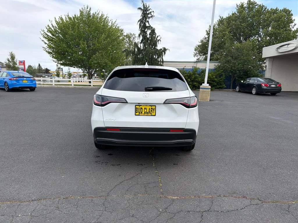 New 2027 White Honda LX image 4
