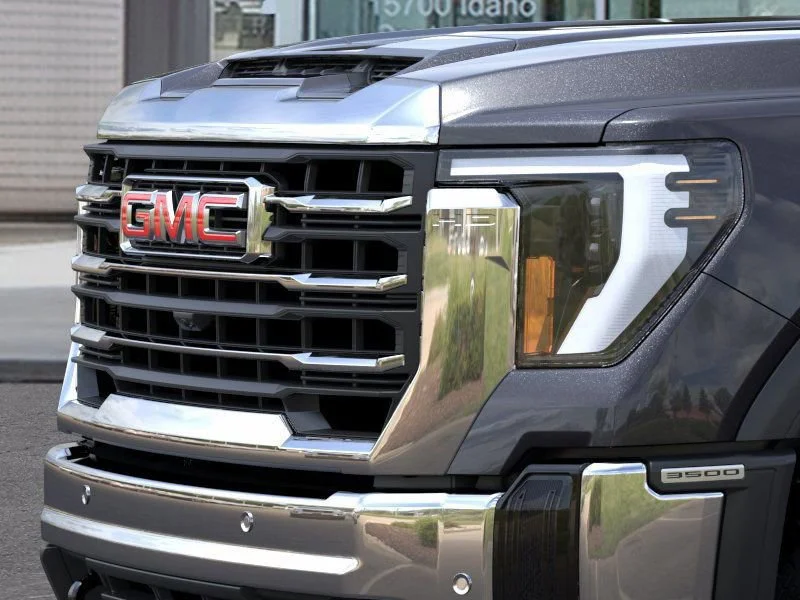 New 2026 Titanium Rush Metallic GMC SLT DRW image 13
