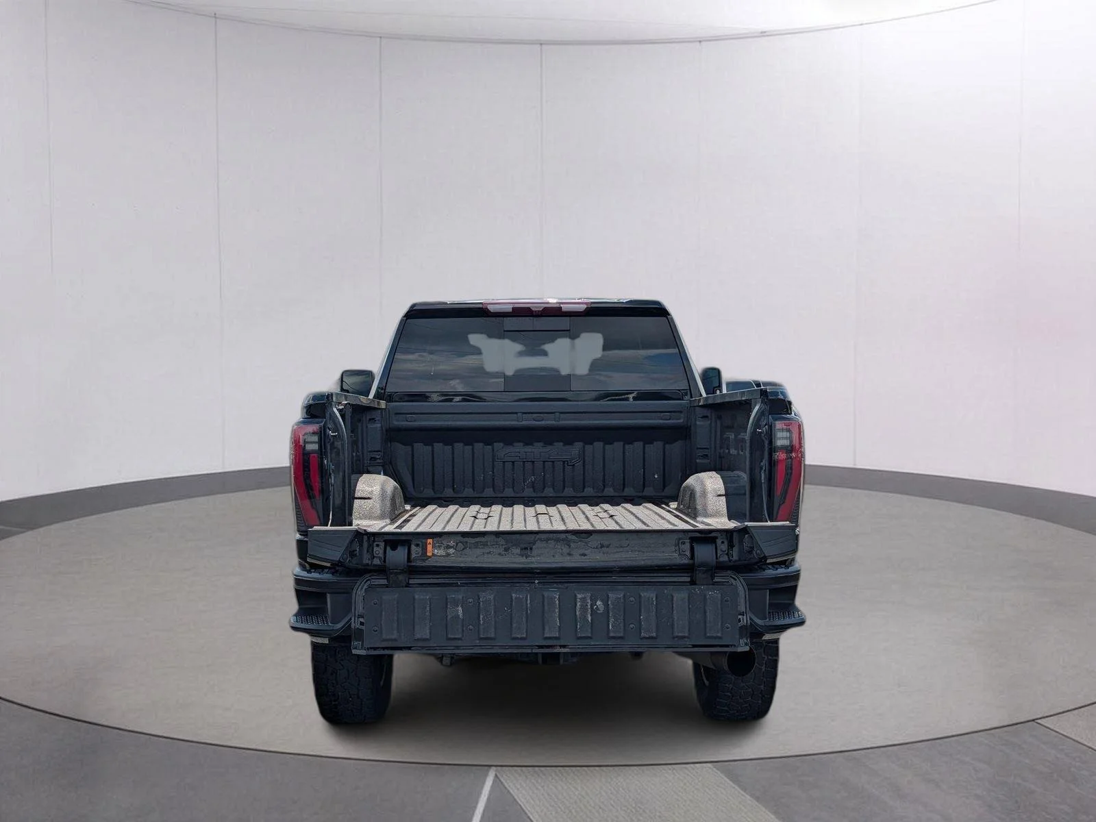 Used 2024 Onyx Black GMC AT4 image 5