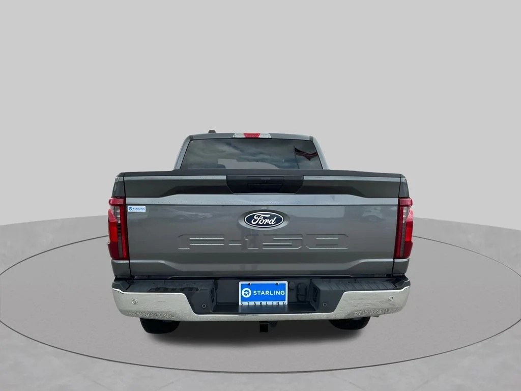 Used 2025 Gray Ford XLT image 5