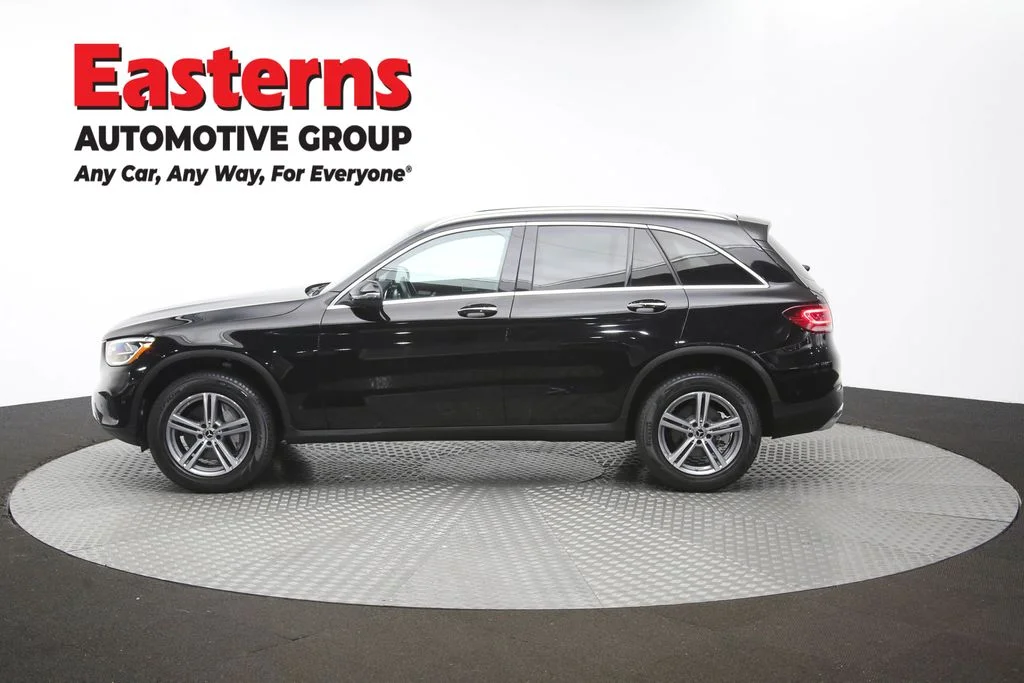 Used 2022 Black Mercedes-Benz GLC 300 image 60