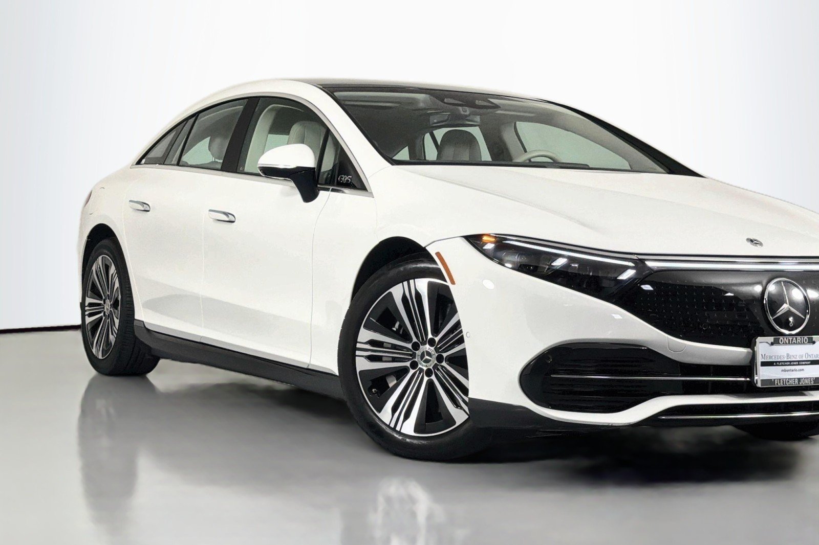 Certified Used 2023 Polar White Mercedes-Benz 450+ image 14