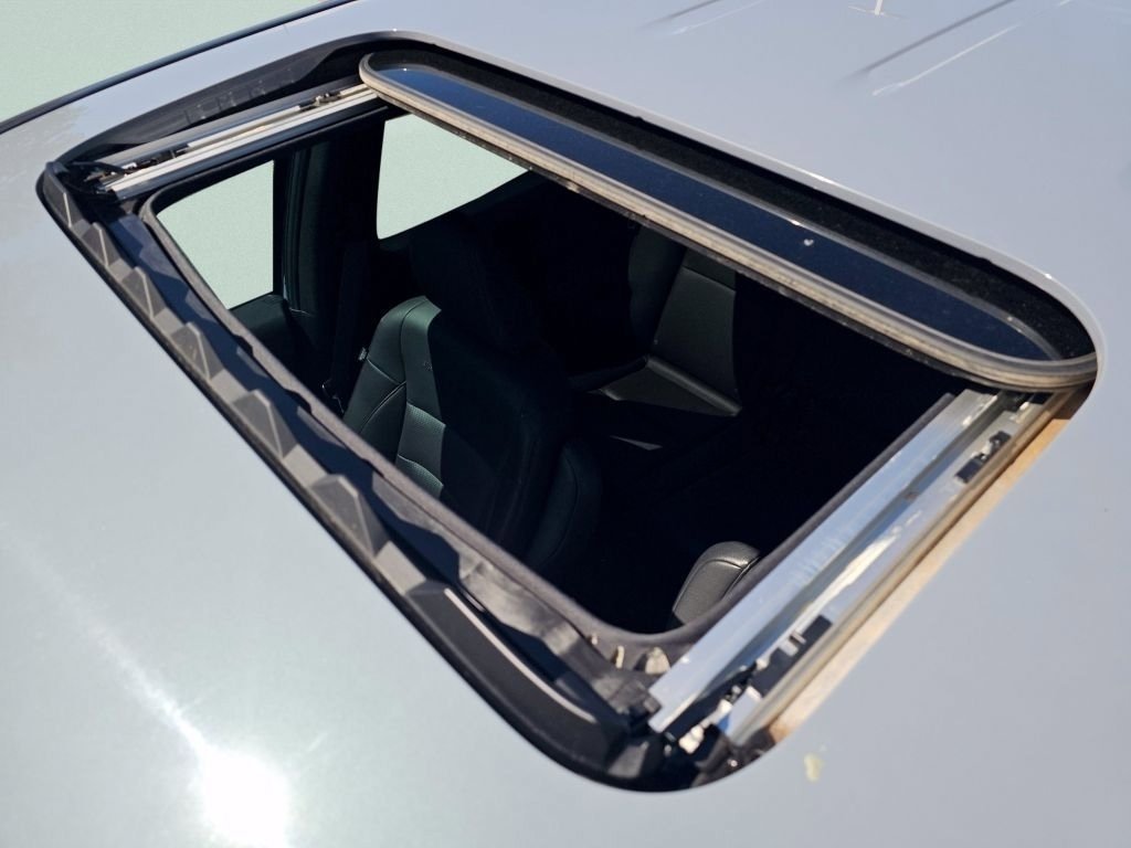 Used 2022 Gray Honda Black Edition image 8