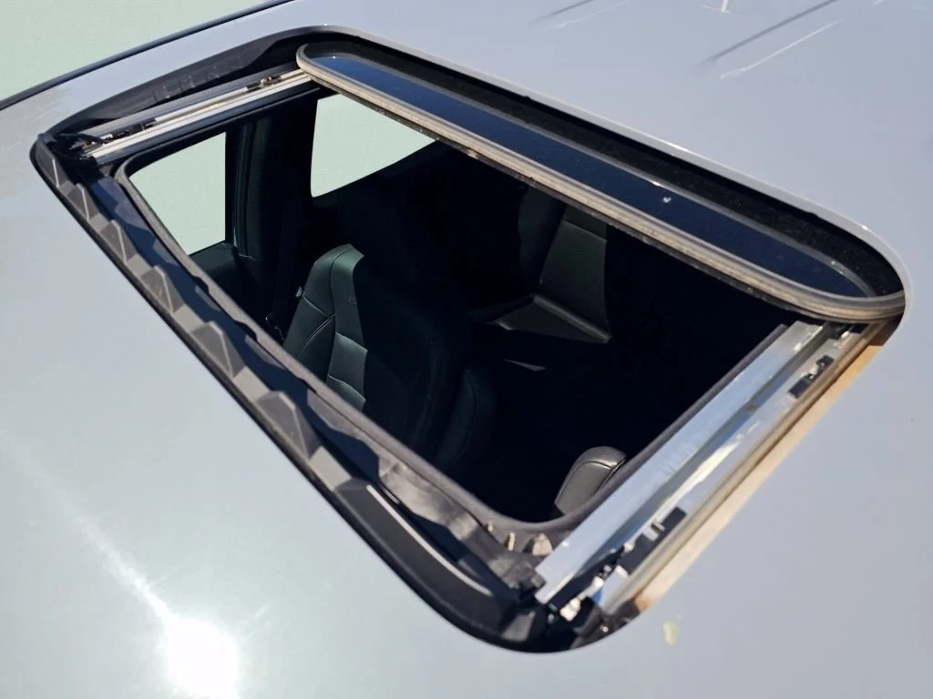 Used 2022 Gray Honda Black Edition image 8