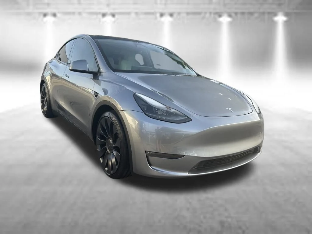 Used 2024 Tesla Model Y Performance with VIN 7SAYGDEF9RA295780 for sale in Lake Worth Beach, FL