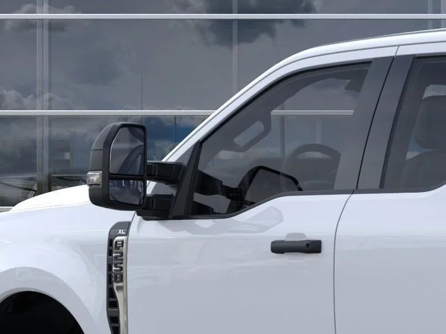 New 2026 Oxford White Ford XL image 20