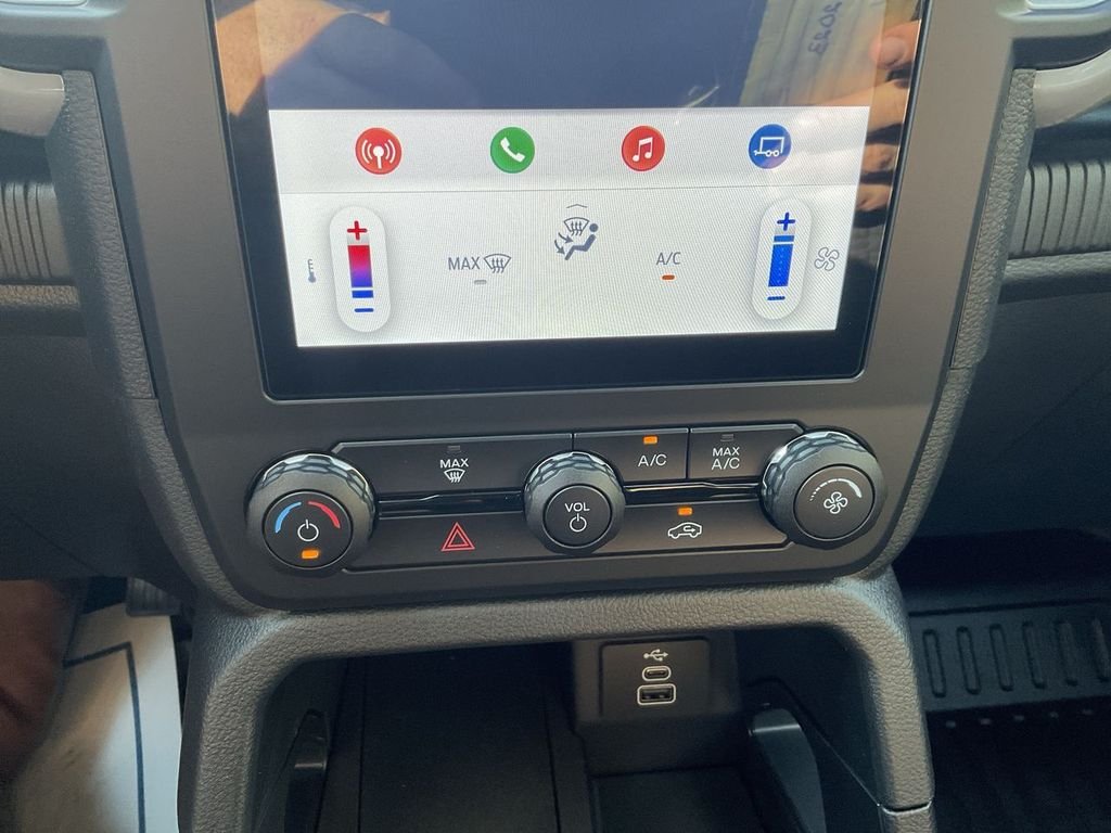 New 2026 Gray Ford XL image 17