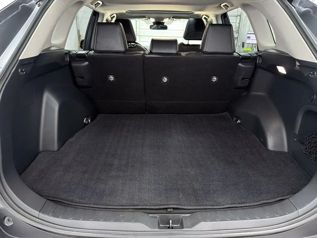 Used 2023 Gray Toyota XLE Premium image 28