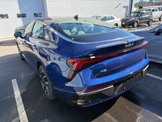 New 2026 Yacht Blue Kia EX image 5