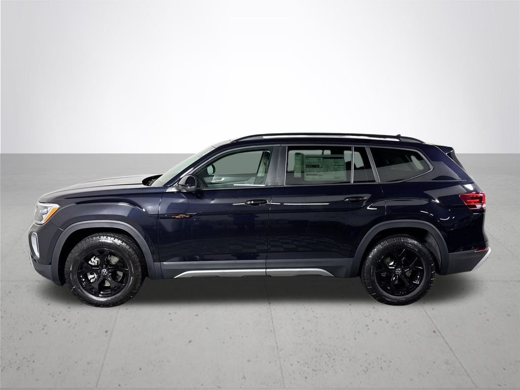New 2026 Deep Black Pearl Volkswagen Peak Edition image 9