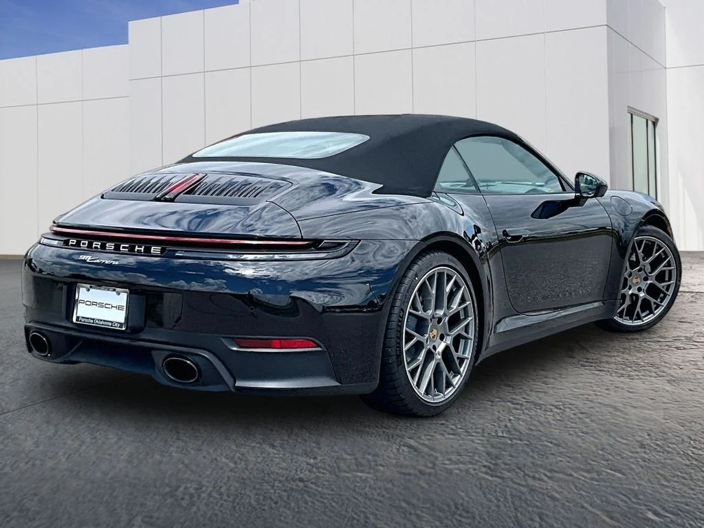2026 Porsche 911 - Photo 7