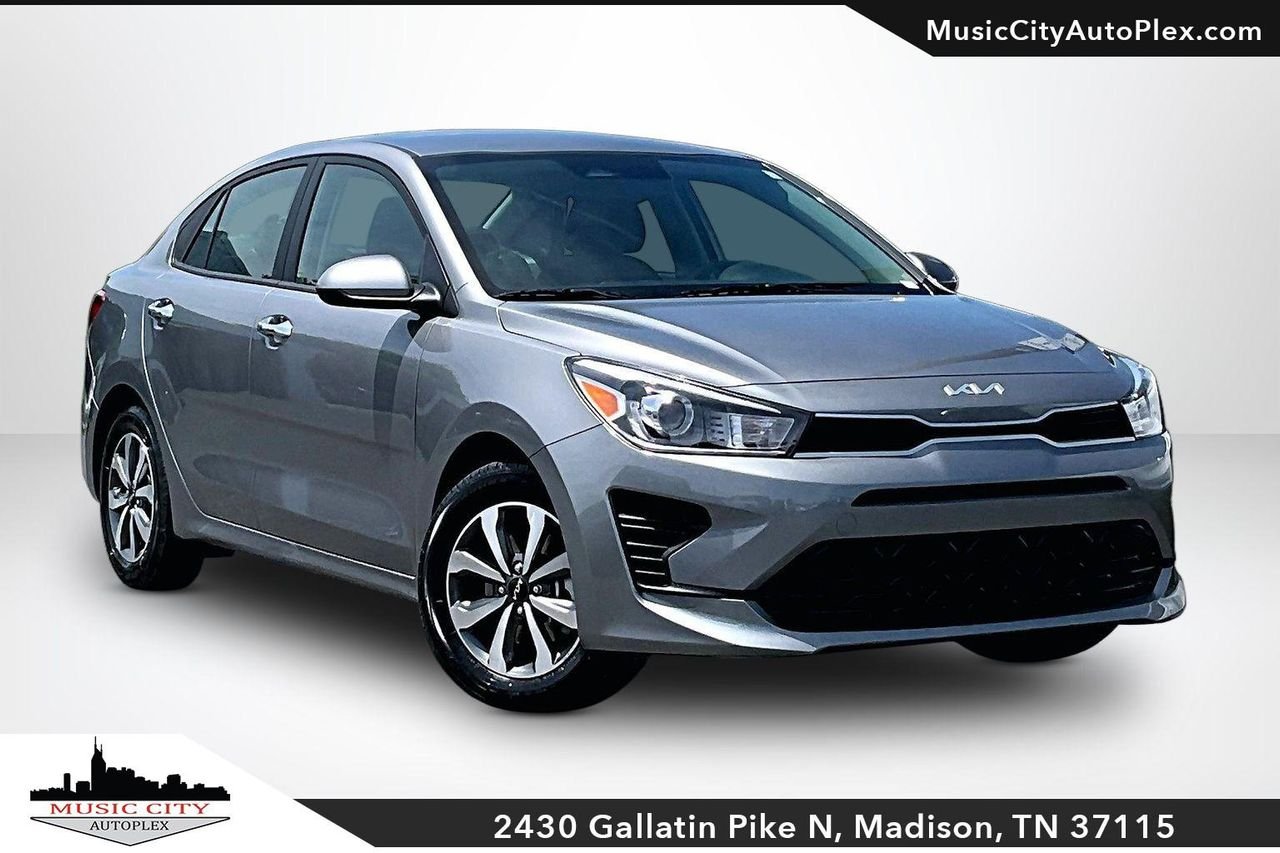 2023 Kia Rio S iVT's photo