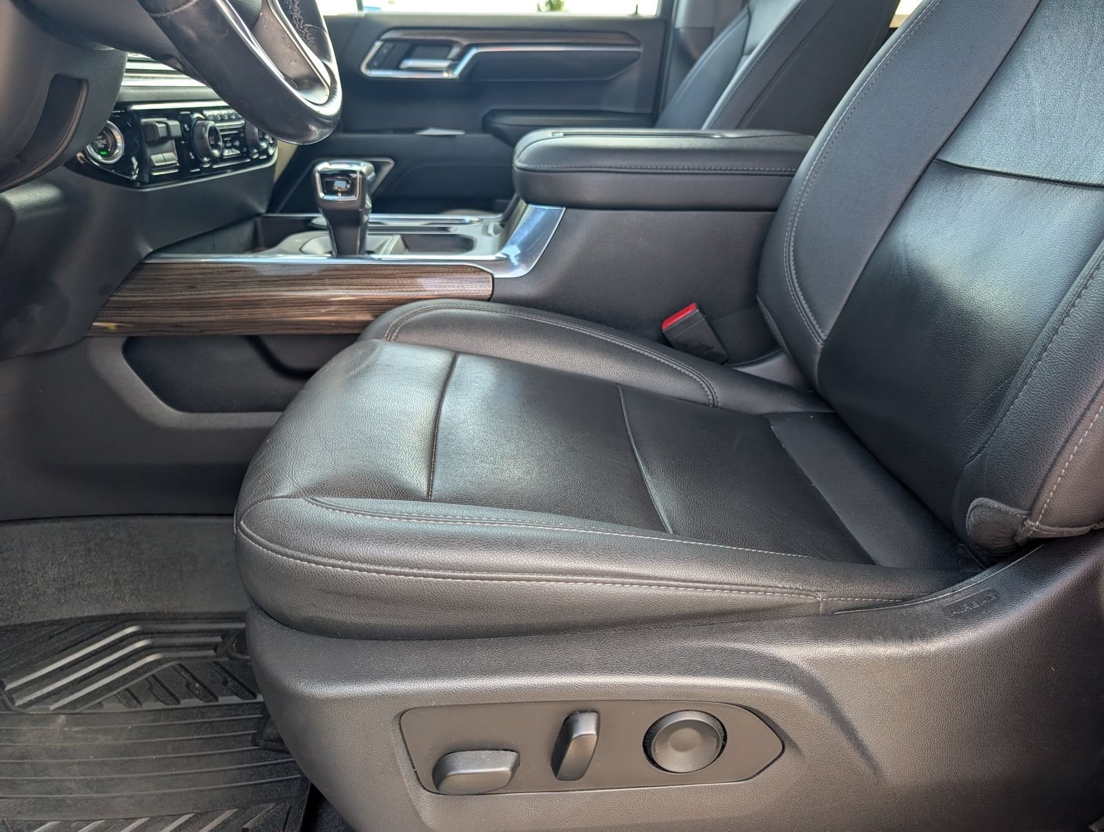 Used 2022 GLACIER BLUE METALLIC Chevrolet LT Trail Boss image 8