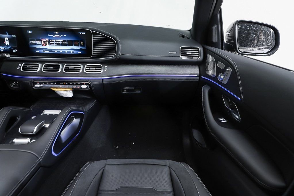 New 2026 MANUFAKTUR Mystic Blue Metallic Mercedes-Benz AMG® GLE 53 4MATIC+ Coupe image 38