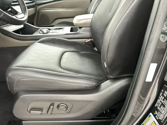 Used 2026 Gray Kia LXS image 19