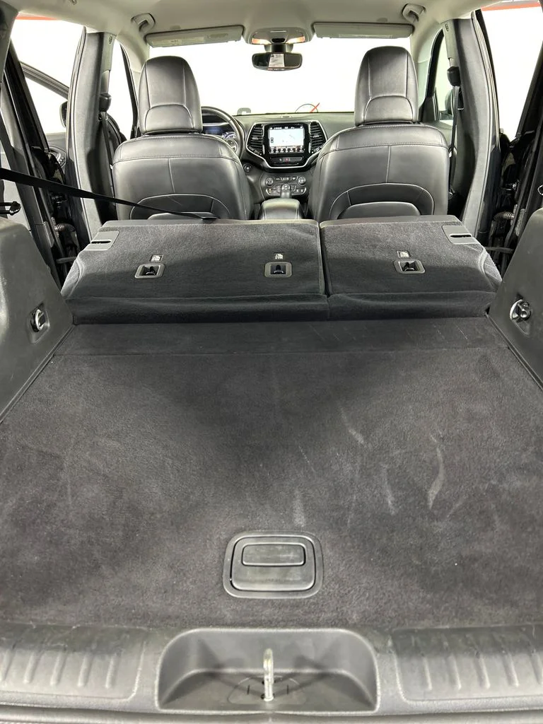 Used 2019 Black Jeep Limited image 22