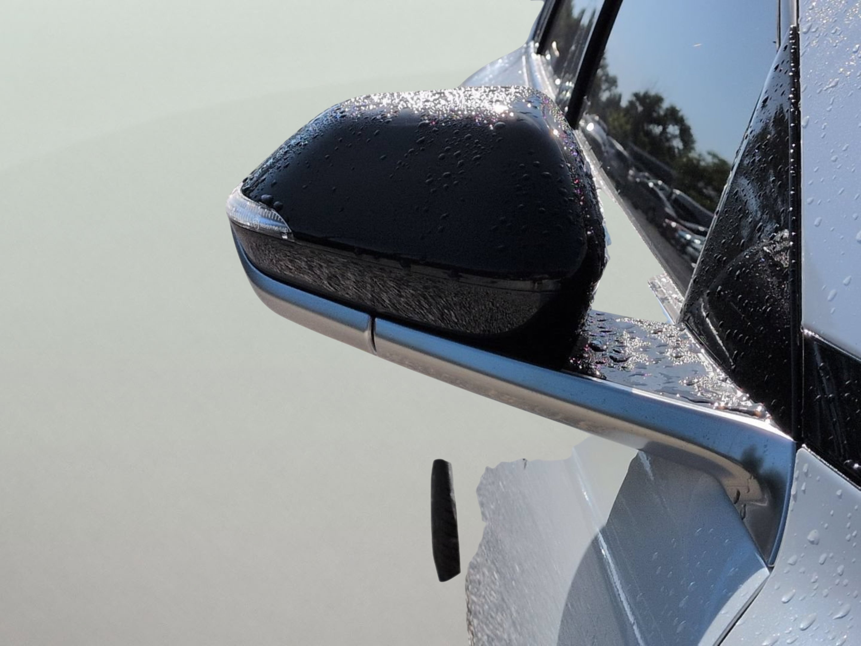 New 2026 Snow White Pearl Kia GT-Line image 38