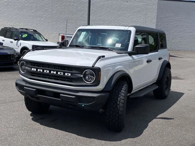 New 2026 Oxford White Ford Base image 6