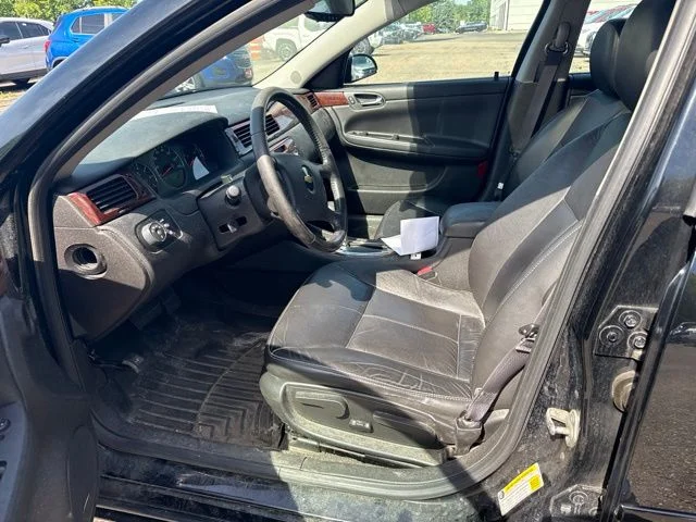Used 2011 Black Chevrolet LT image 5