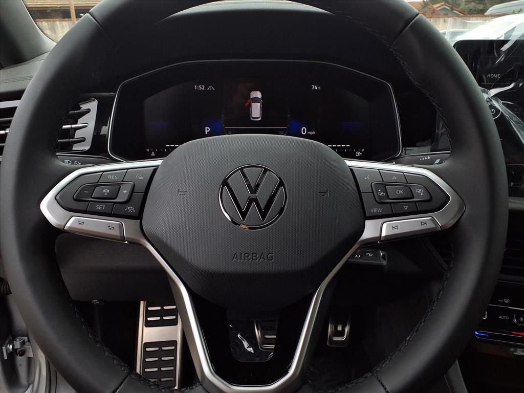 2025 Volkswagen Jetta Sport - Photo 12