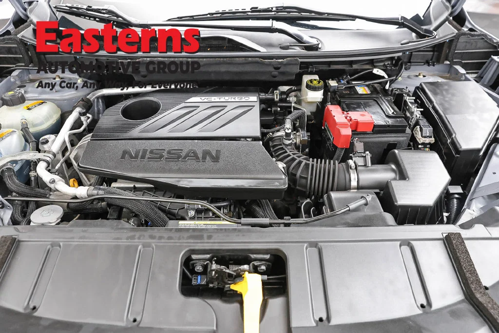 Used 2023 Gray Nissan SV image 7