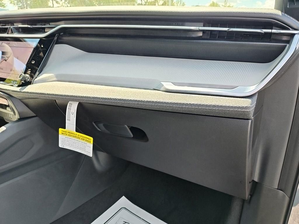 New 2026 Sting-Gray Clearcoat Jeep Laredo image 37