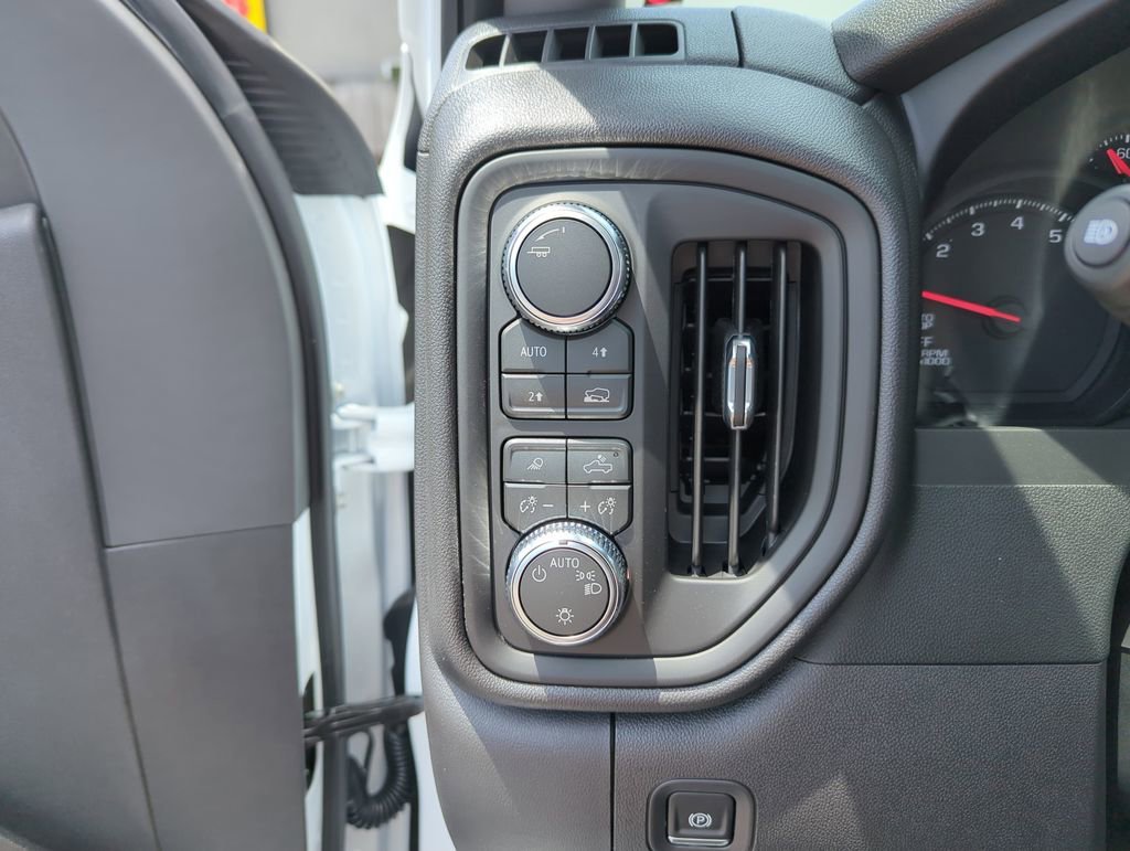 2026 GMC Sierra 1500 Pro - Photo 18